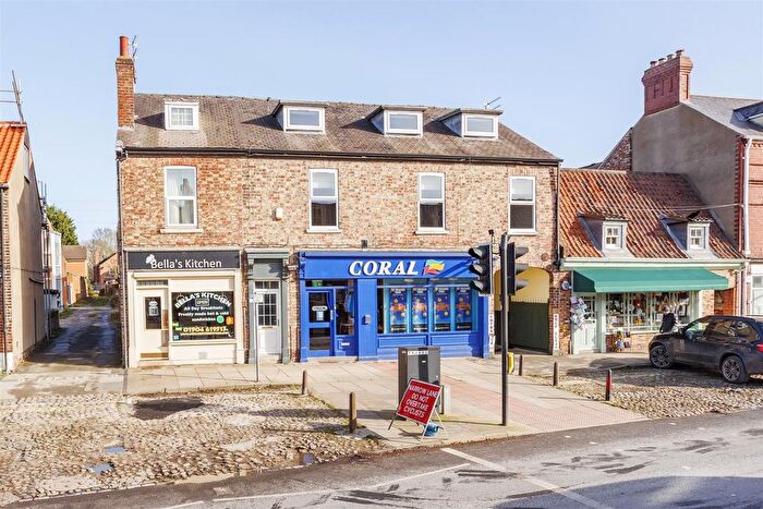 2 Bedroom Flat To Rent In Clifton, York, YO30