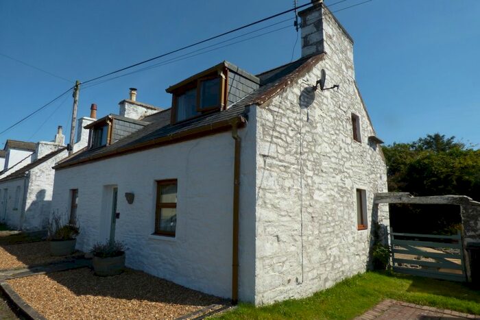 2 Bedroom Detached House For Sale In Main Street, Elrig, DG8