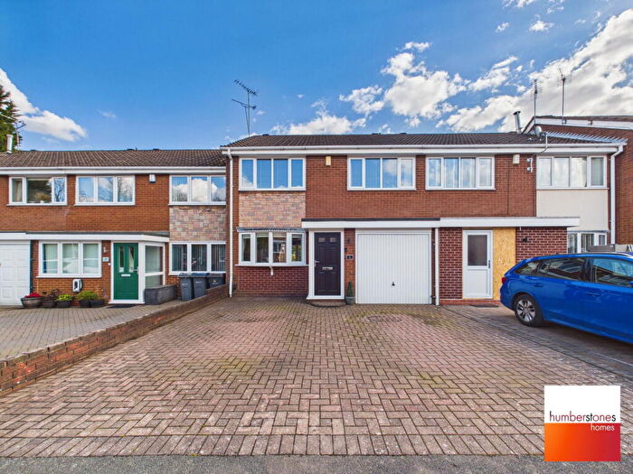 3 Bedroom Terraced House For Sale In Chichester Drive, Quinton, B32