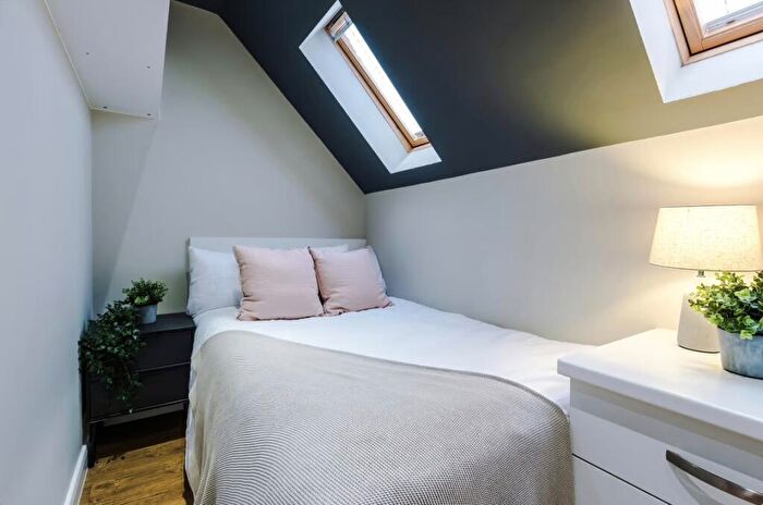 1 Bedroom Flat To Rent In Upper New Walk, Leicester, LE1