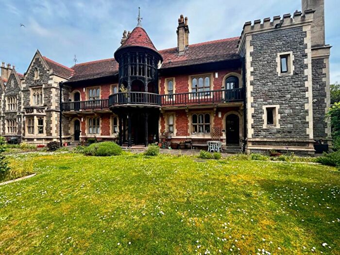 1 Bedroom Flat For Sale In Barstable House, Old Market Street, Bristol, BS2