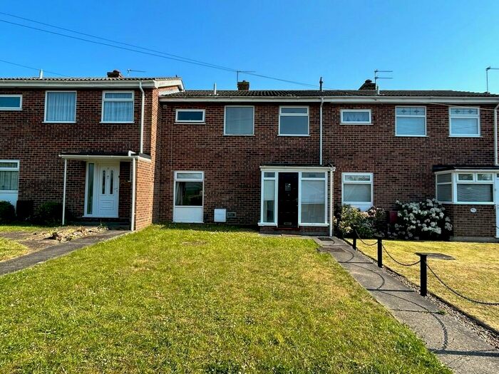 3 Bedroom Terraced House To Rent In Jasmine Gardens, Bradwell, NR31