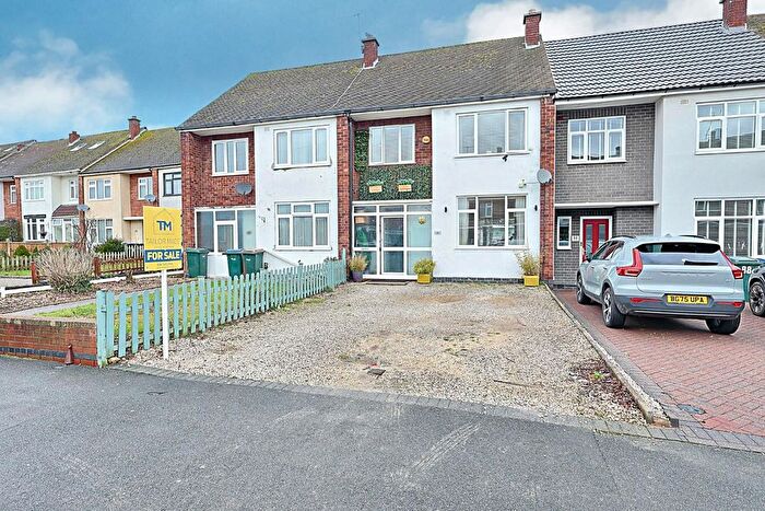 3 Bedroom Terraced House For Sale In Winsford Avenue, Coventry, CV5