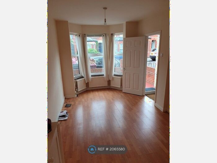 3 Bedroom Terraced House To Rent In Belmont Road, Reading, RG30