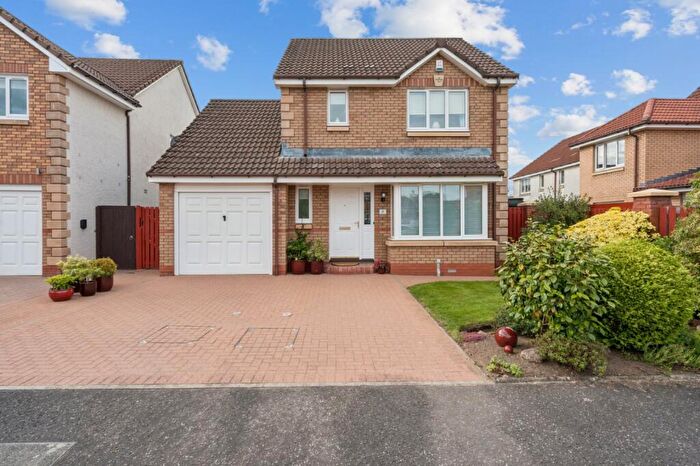 3 Bedroom Detached House For Sale In Alloway Wynd, Larbert, FK5