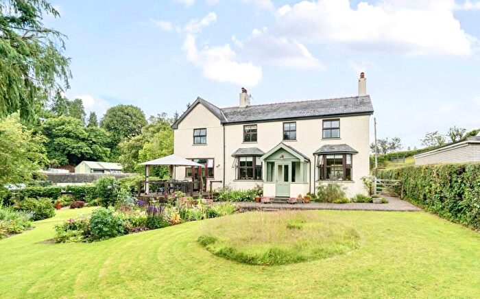 3 Bedroom Detached House For Sale In South Street, Rhayader, Powys, LD6