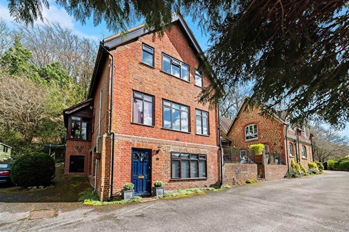 3 Bedroom Property For Sale In Church Road, Hascombe, Godalming, GU8