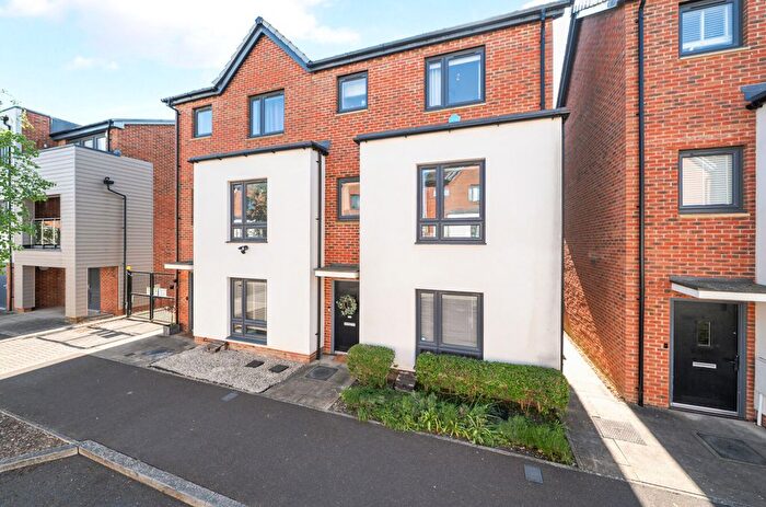 3 Bedroom Semi Detached House For Sale In Woking, Surrey, GU22