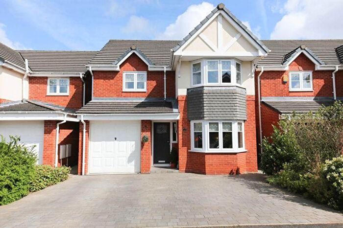 4 Bedroom Detached House For Sale In Wood Green Gardens, Wigan, WN5