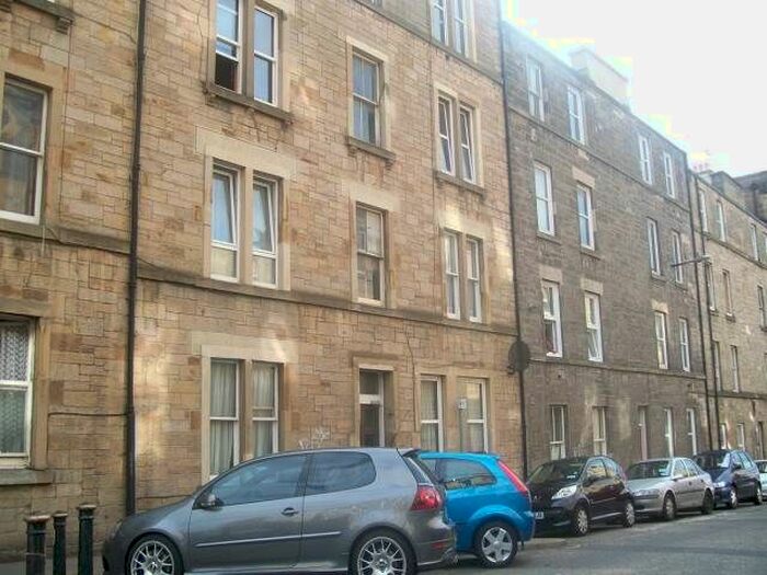 1 Bedroom Flat To Rent In Murdoch Terrace, Edinburgh, Midlothian, EH11