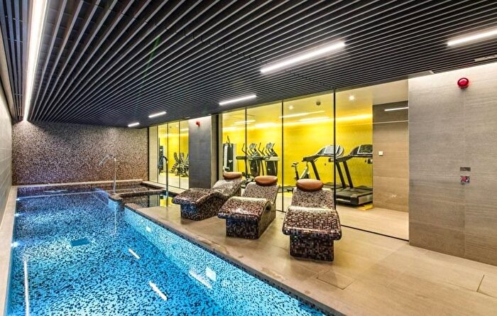 1 Bedroom Flat To Rent In Chronicle Tower, City Road, EC1V