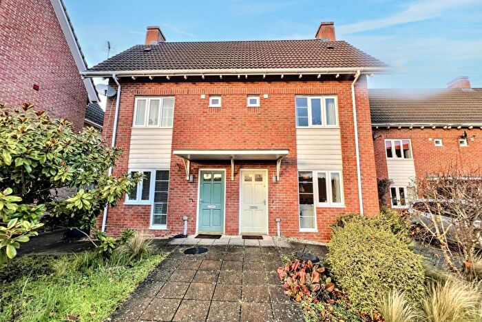 3 Bedroom Semi-Detached House For Sale In Dinton, SP3