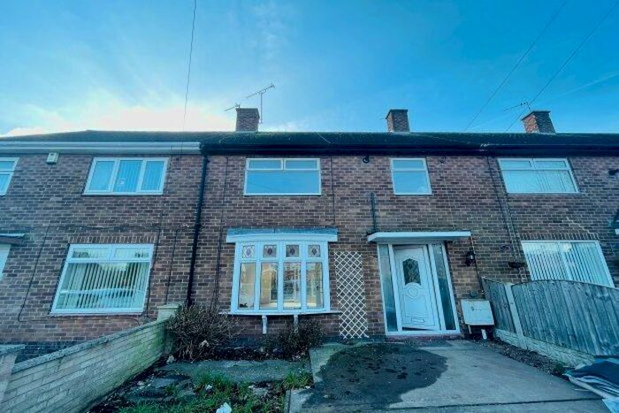 3 Bedroom Property To Rent In Dunsby Close, Nottingham NG11