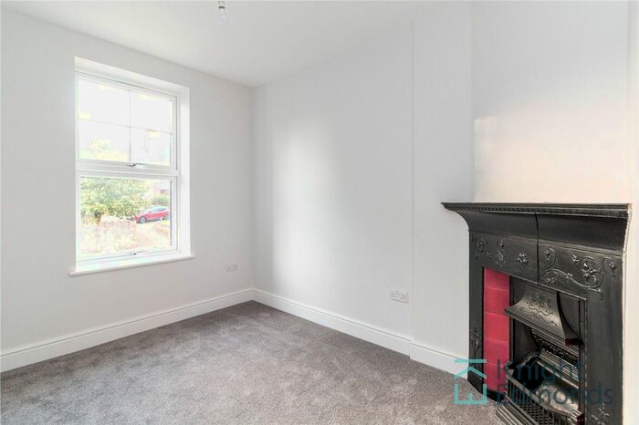 2 Bedroom Flat To Rent In Buckland Road, Maidstone, ME16