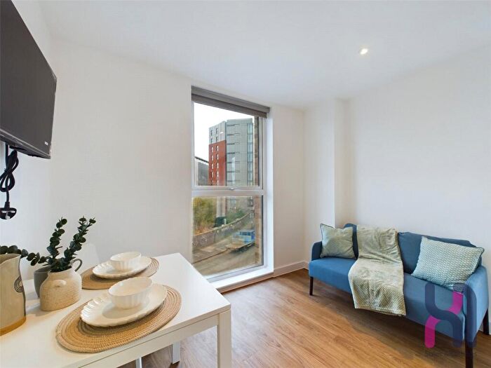 1 Bedroom Flat To Rent In Cheltenham Place, Frederick Road, Salford, M6