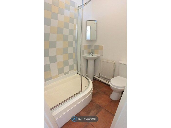 1 Bedroom Flat To Rent In Hawthorne Road, Bootle, L20