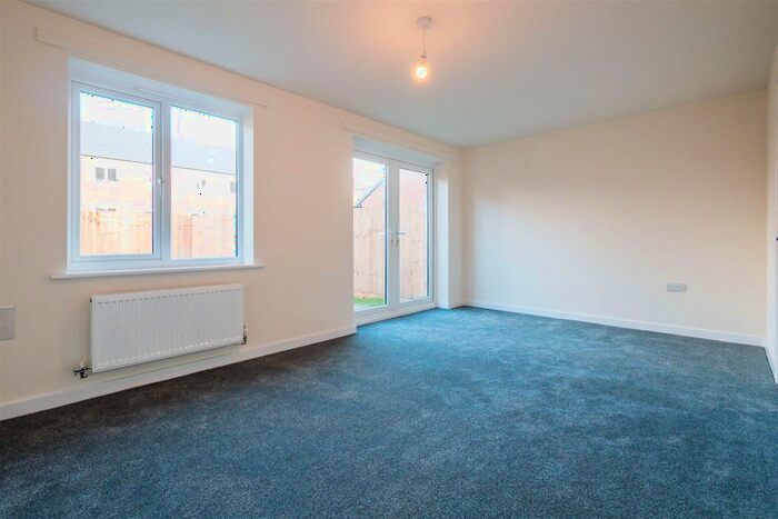 4 Bedroom Terraced House To Rent In Spondon Grove, Stoke-On- Trent, ST3
