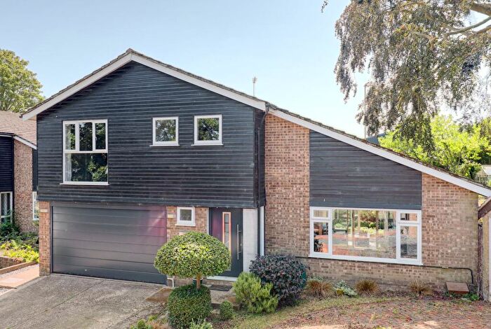 4 Bedroom Detached House For Sale In Church Fields, Standon, SG11