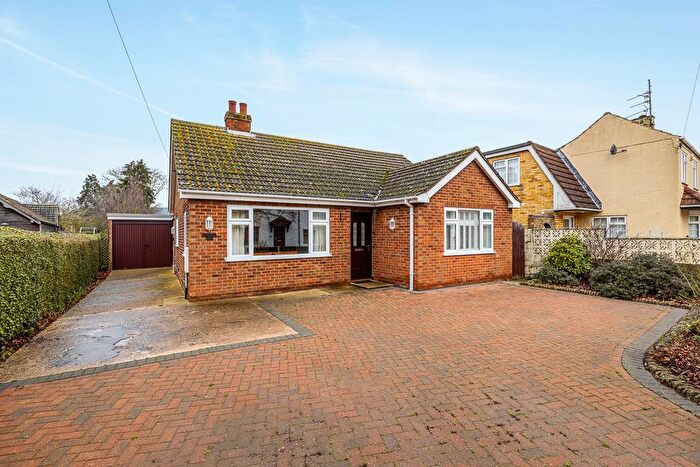 3 Bedroom Detached Bungalow For Sale In Water Gate, Quadring, PE11