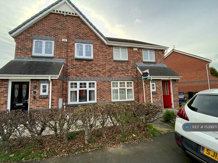 3 Bedroom Semi-Detached House To Rent In West Farm Wynd, Newcastle Upon Tyne, NE12