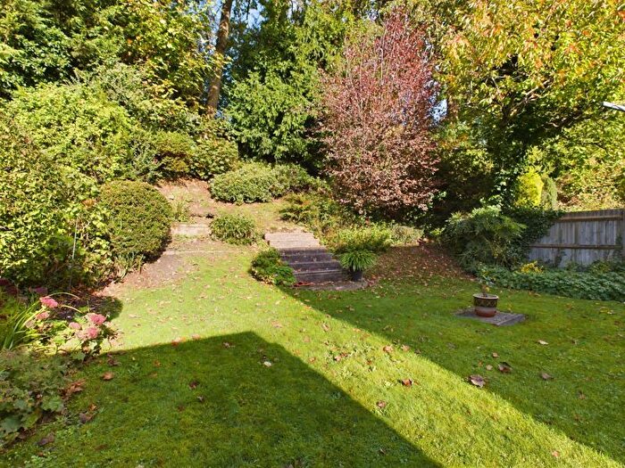 4 Bedroom Detached House For Sale In Batchelors, Pembury, TN2