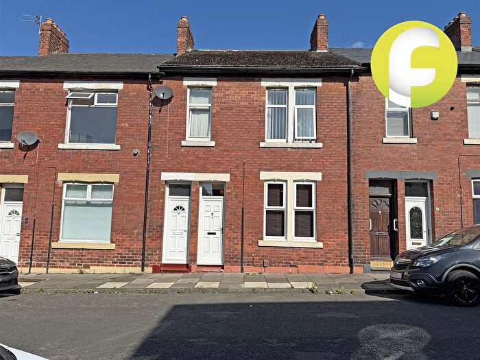 2 Bedroom Flat For Sale In Mindrum Terrace, North Shields, NE29