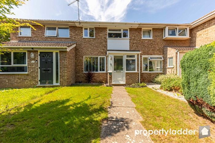 3 Bedroom Terraced House For Sale In Ecton Walk, Old Catton, Norwich, NR6