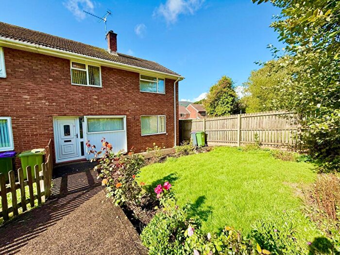 3 Bedroom End Of Terrace House For Sale In Five Oaks Lane, Croesyceiliog, Cwmbran, NP44