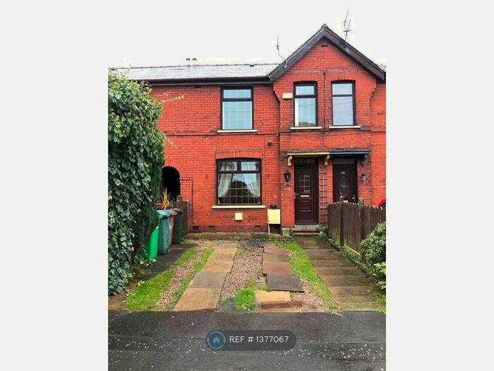 2 Bedroom Terraced House To Rent In Mentmore Road, Rochdale, OL16