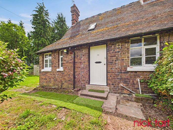 2 Bedroom Cottage To Rent In Sandyburn Lane, Bridgnorth, WV15
