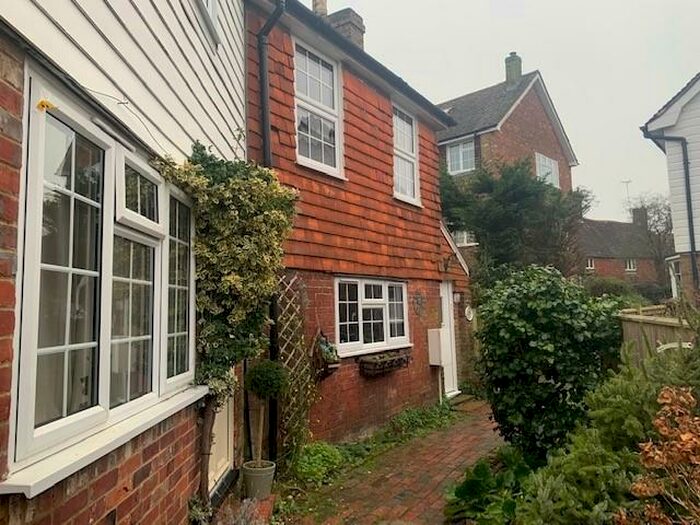 2 Bedroom Cottage To Rent In East Hoathly, BN8