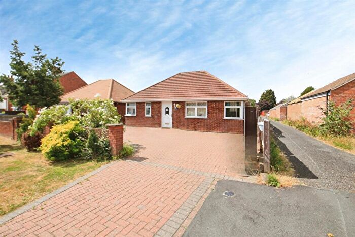 4 Bedroom Detached Bungalow For Sale In Windsor Road, Yaxley, Peterborough, PE7