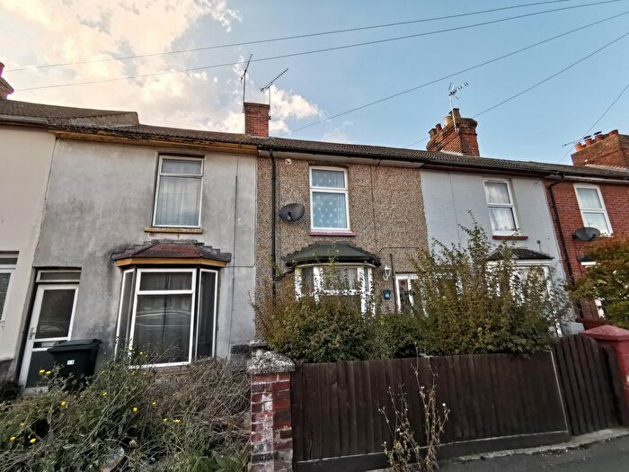 3 Bedroom Property To Rent In Lower Denmark Road, Ashford, TN23