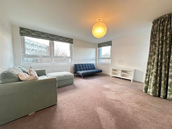 2 Bedroom Apartment To Rent In Somerset Street, Redcliffe, Bristol, BS1