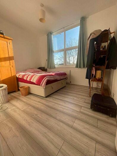 1 Bedroom Flat To Rent In Dover Road, London, E12