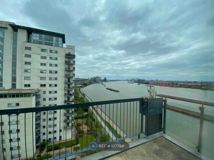 2 Bedroom Flat To Rent In Erebus Drive, London, SE28