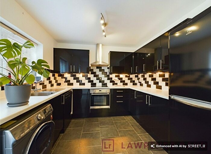 3 Bedroom Property To Rent In South Park Way, Ruislip, HA4