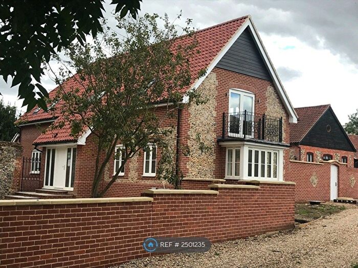 4 Bedroom Detached House To Rent In Southgate Street, Bury St. Edmunds, IP33