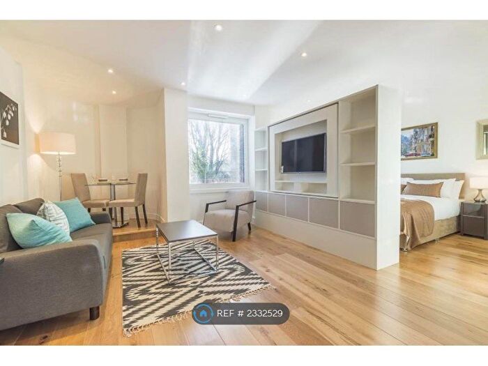 Studio To Rent In Riverdale House, London, SE13