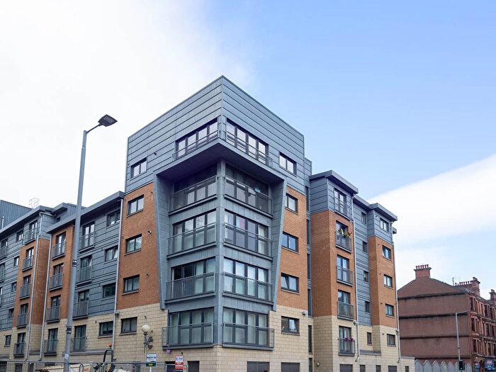 2 Bedroom Flat To Rent In Pollokshaws Road, Glasgow, G41