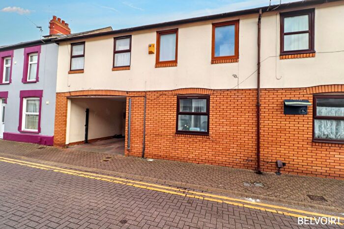 1 Bedroom Flat For Sale In Rhymney Street, Cathays, Cardiff, CF24