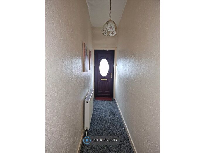 3 Bedroom Terraced House To Rent In St Helens Road, Bolton, BL3