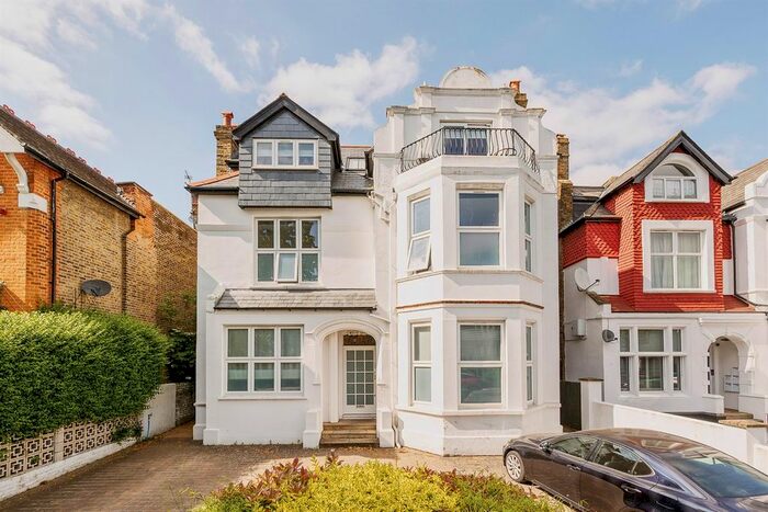 1 Bedroom Flat To Rent In Madeley Road, London, W5