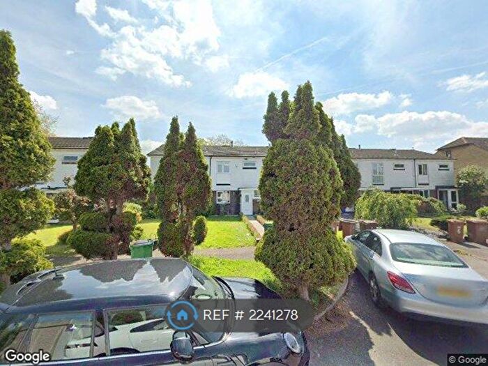 3 Bedroom Terraced House To Rent In Hanover Close, Cheam, Sutton, SM3