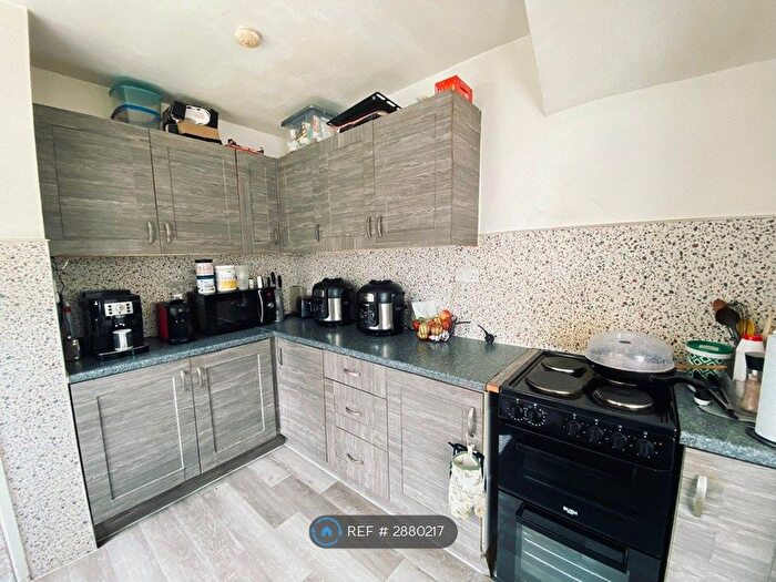 4 Bedroom Terraced House To Rent In Rowe Gardens, Barking, IG11