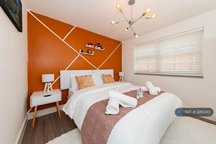 2 Bedroom Flat To Rent In Southampton Street, Reading, RG1