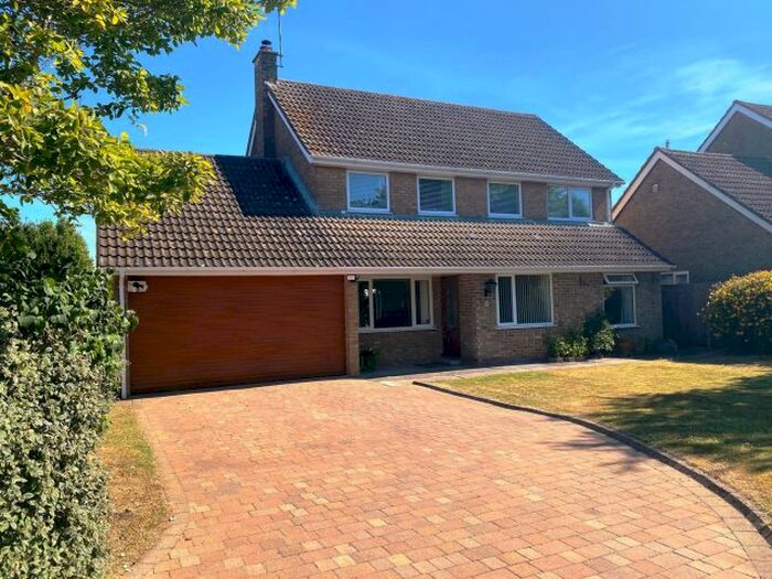 4 Bedroom Detached House For Sale In Tilbury Rise, East Haddon, Northampton, NN6