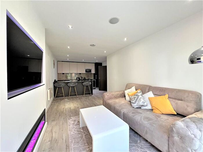 2 Bedroom Flat To Rent In Emerald House, Commander Avenue, Colindale, London, NW9