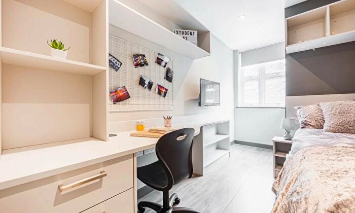 Studio To Rent In Monument House, North Street East, NE1