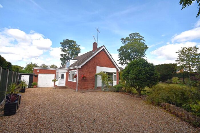 3 Bedroom Detached House For Sale In Woodfall Lane, Little Neston, Neston, CH64